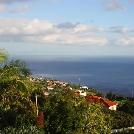 Lugar Dos Louros 1 * Estreito Da Calheta